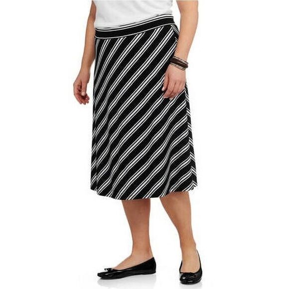 🆕️ NWT Black & White Plus Size Skirt - Picture 1 of 4